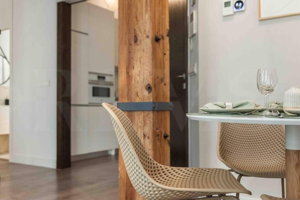 Eclectic & Elegant Apartment By Rems Málaga Esterno foto